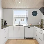 度假居 4 Bedroom Cozy In *