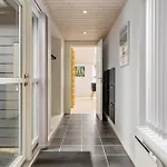 4 Bedroom Cozy In * 约灵