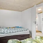 4 Bedroom Cozy In 约灵