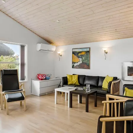 Tatil Evi 4 Bedroom Cozy In